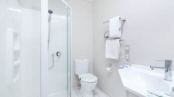 Arthur's Court Motor Lodge