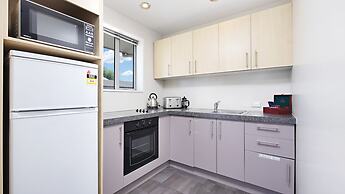 Arthur's Court Motor Lodge