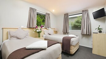 Arthur's Court Motor Lodge