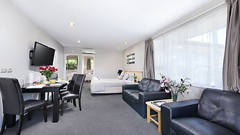 Arthur's Court Motor Lodge