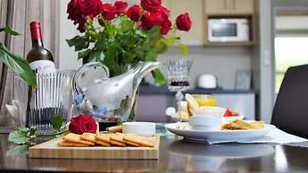 Arthur's Court Motor Lodge