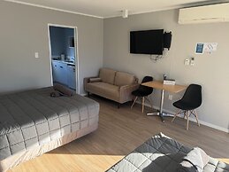 Gothic Heights Motel