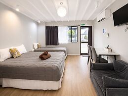 Gothic Heights Motel