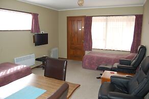 Carisbrook Motel