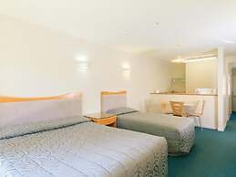 Capital Lodge Motor Inn