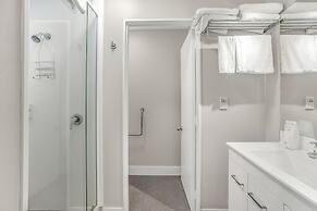 Capital Lodge Motor Inn