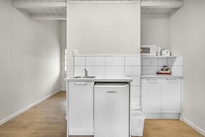 Capital Lodge Motor Inn