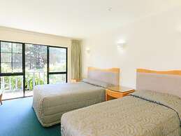 Capital Lodge Motor Inn