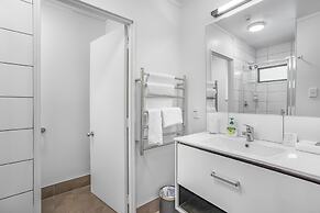 Capital Lodge Motor Inn