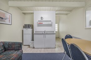 Capital Lodge Motor Inn