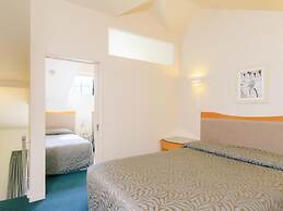 Capital Lodge Motor Inn