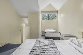 Capital Lodge Motor Inn