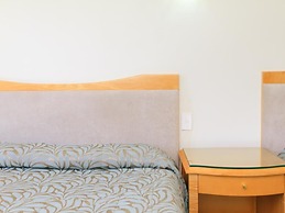 Capital Lodge Motor Inn