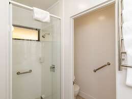 Capital Lodge Motor Inn