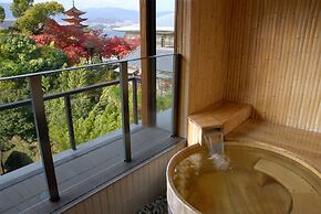 Miyajima Grand Hotel Arimoto