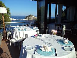 Punta Chiarito Resort