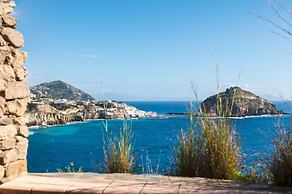 Punta Chiarito Resort