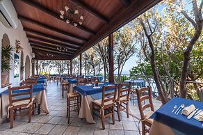 Punta Chiarito Resort
