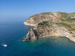 Punta Chiarito Resort