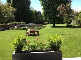 Hotel***Aunette Cottage Senlis