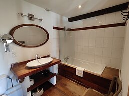 Hotel***Aunette Cottage Senlis