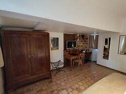 Hotel***Aunette Cottage Senlis