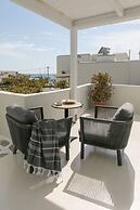 Iria Beach art hotel