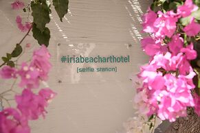 Iria Beach art hotel