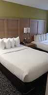 Comfort Suites Beachfront