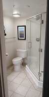 Comfort Suites Beachfront