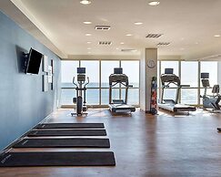 Comfort Suites Beachfront