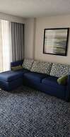 Comfort Suites Beachfront