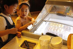 Crowne Plaza Yantai Seaview by IHG