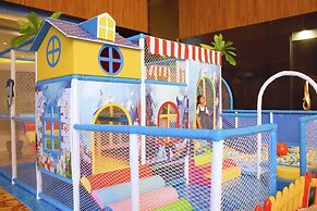 Crowne Plaza Yantai Seaview by IHG