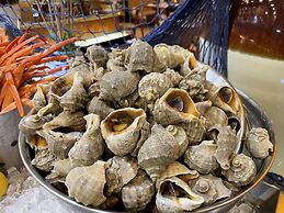 Crowne Plaza Yantai Seaview by IHG