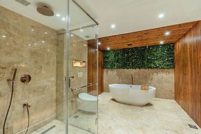 Travancore Court