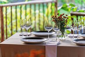 Whispering Palms Beach Resort