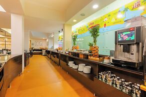 Whispering Palms Beach Resort