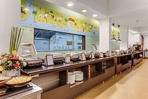 Whispering Palms Beach Resort