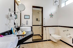 Whispering Palms Beach Resort