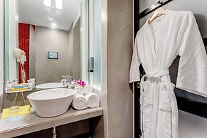 Whispering Palms Beach Resort