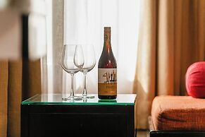 Whispering Palms Beach Resort