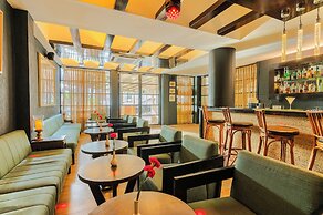 Whispering Palms Beach Resort