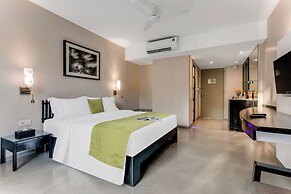 Whispering Palms Beach Resort