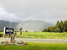 Glacier View Motel