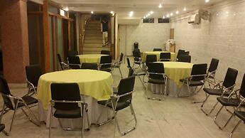 Hotel Singh International