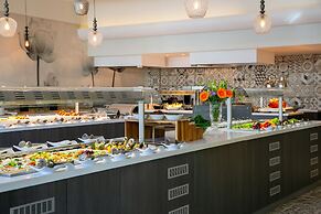 Vangelis Hotel & Suites