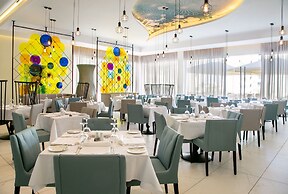 Vangelis Hotel & Suites