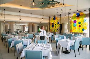 Vangelis Hotel & Suites