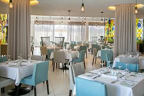 Vangelis Hotel & Suites